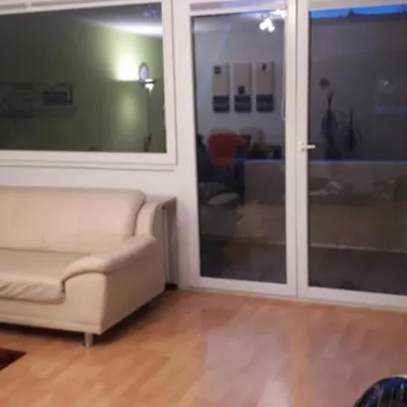 Messe Apartment *
